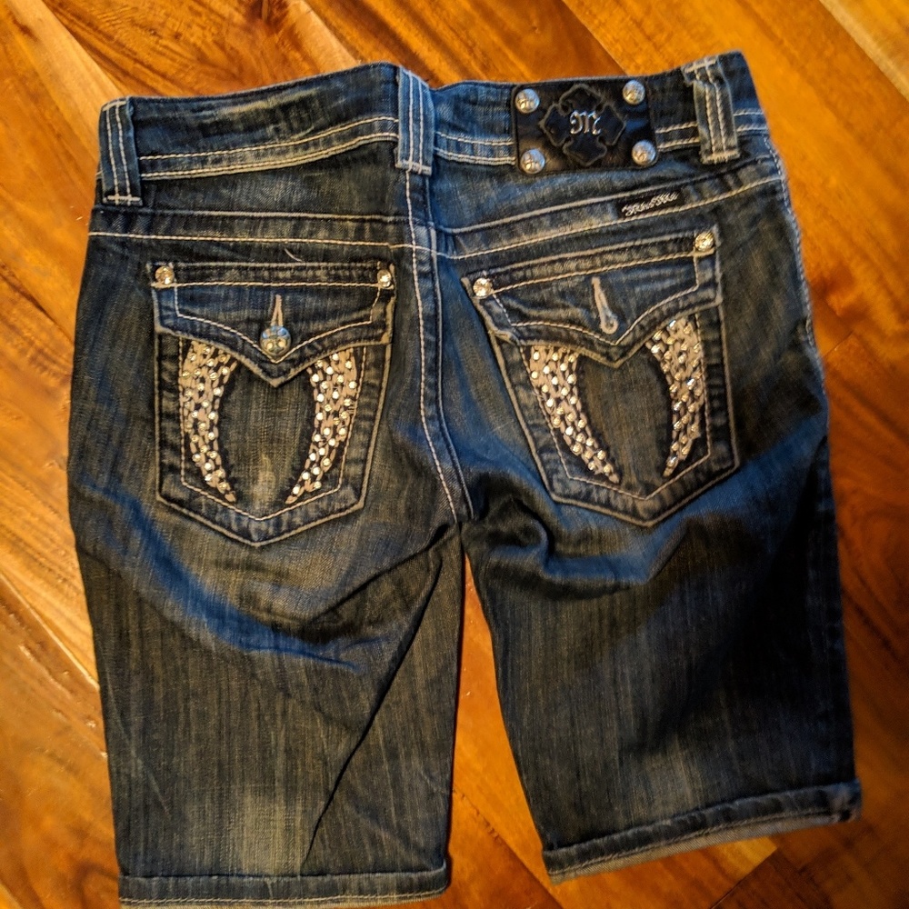 Miss Me denim shorts, size 27